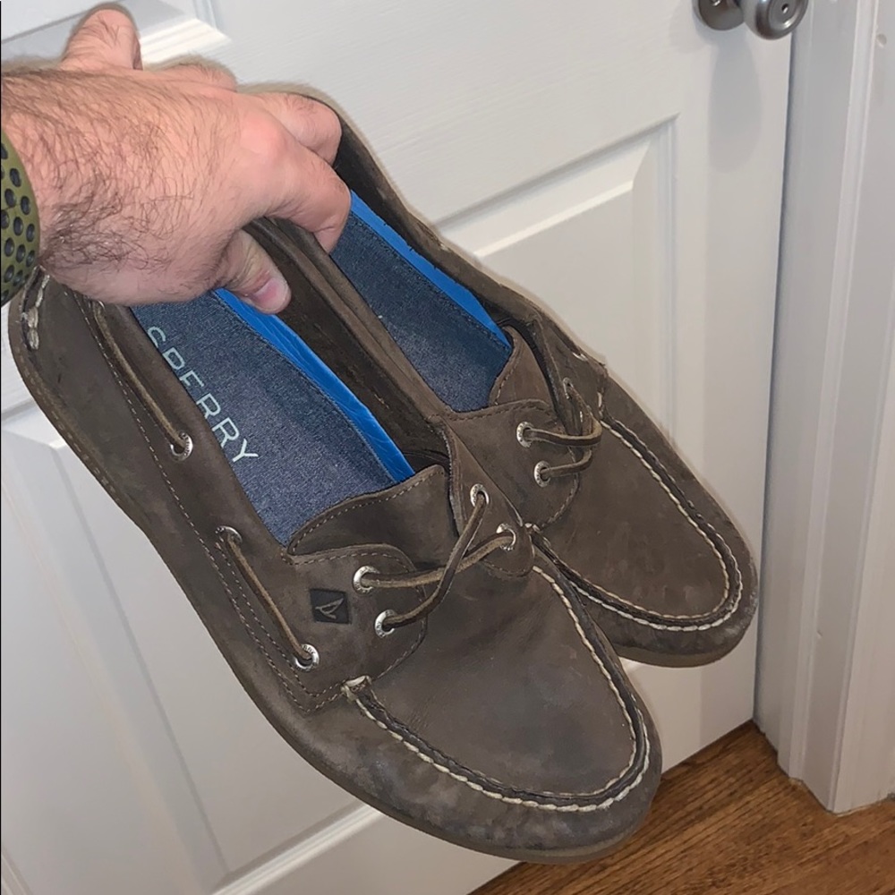 Sperry - Picture 1 of 1